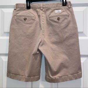Boys VINEYARD VINES Khaki Chino Shorts Size 18